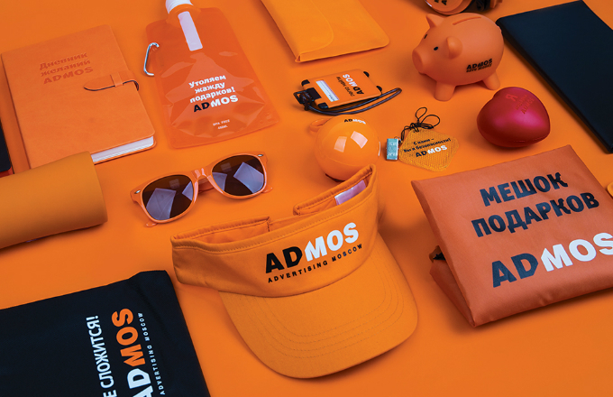 admos